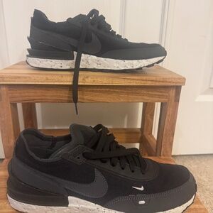 Nike Mens sneakers size 8.5